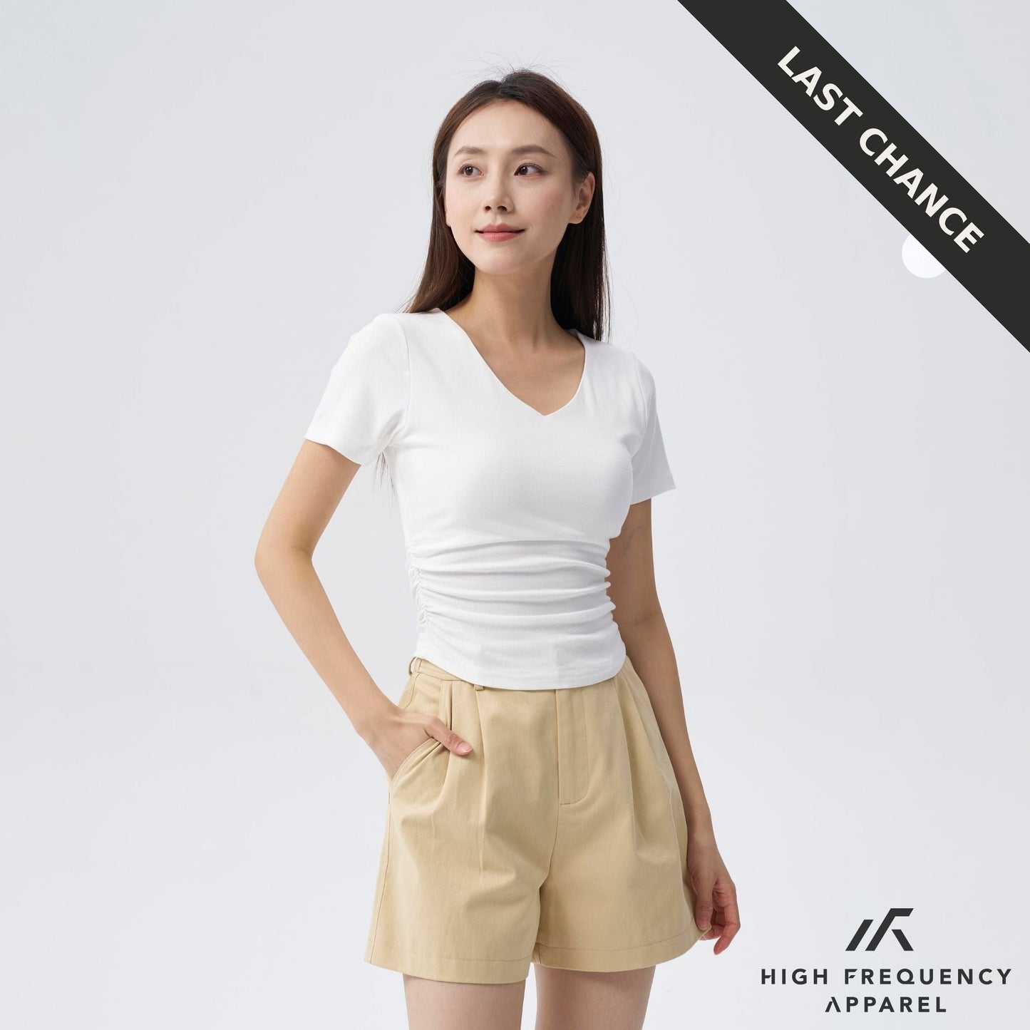 soft stretch v-neck padded ruched tee
