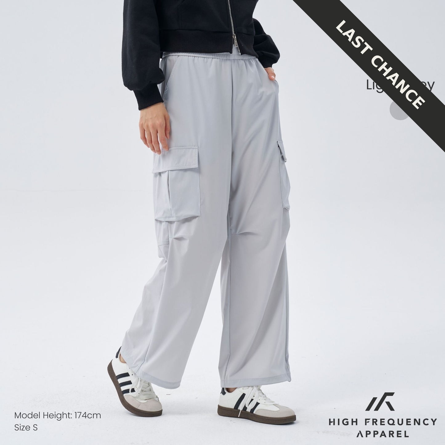 wide straight cargo pants