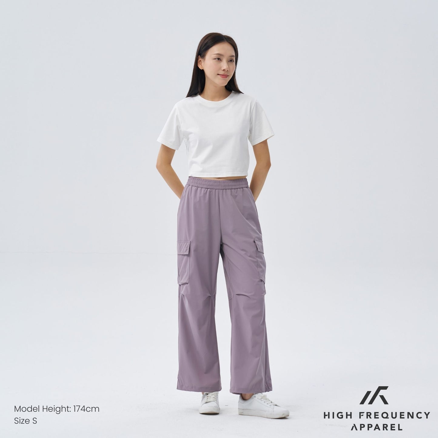 wide straight cargo pants