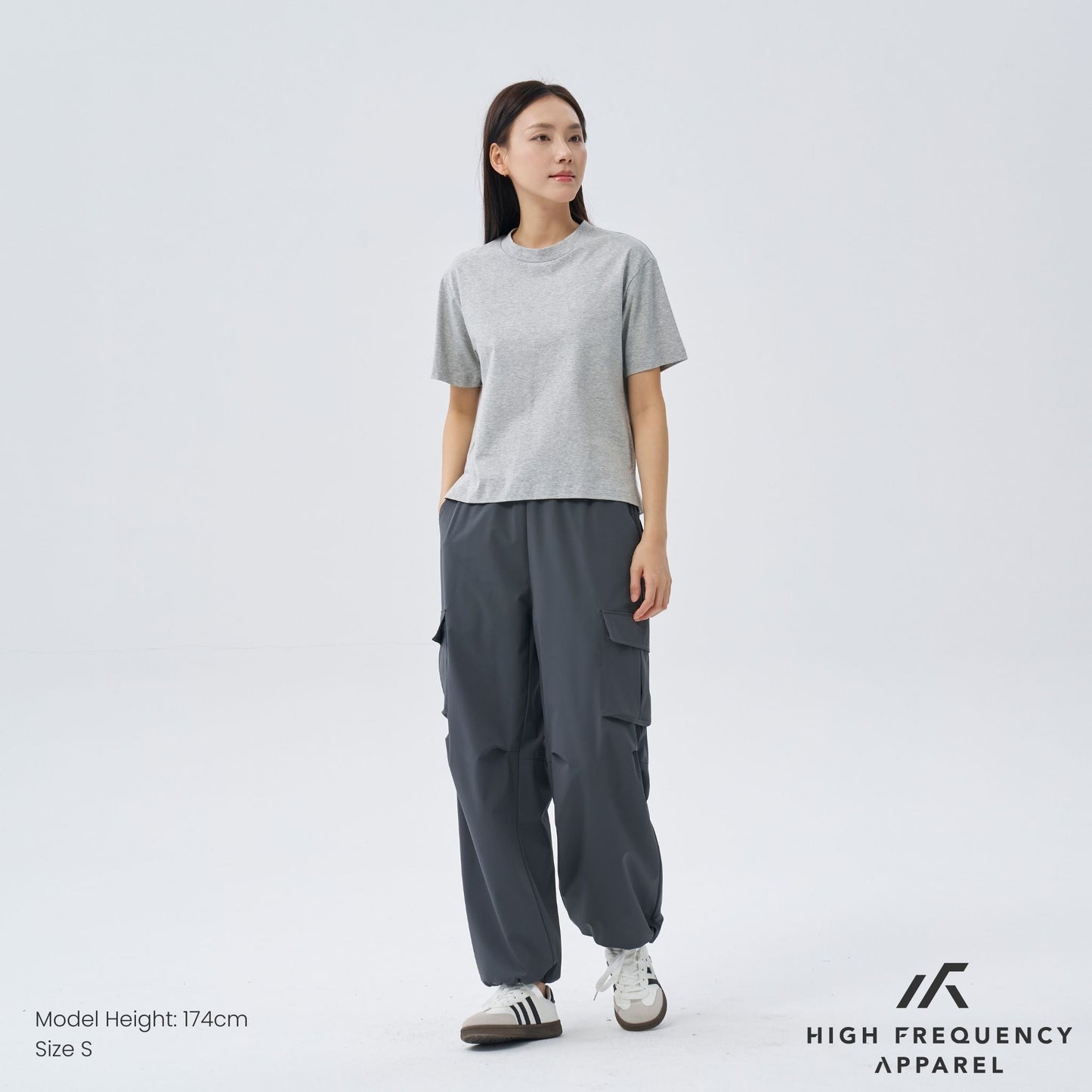 wide straight cargo pants