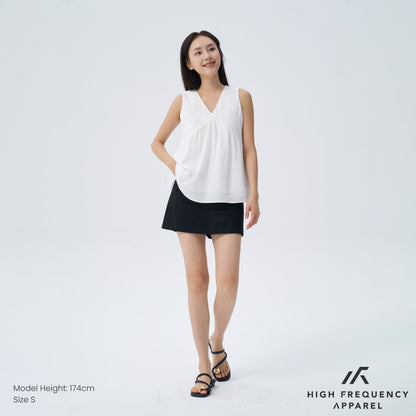 HFA Women’s V-Neck Textured Iron-Free Sleeveless Blouse