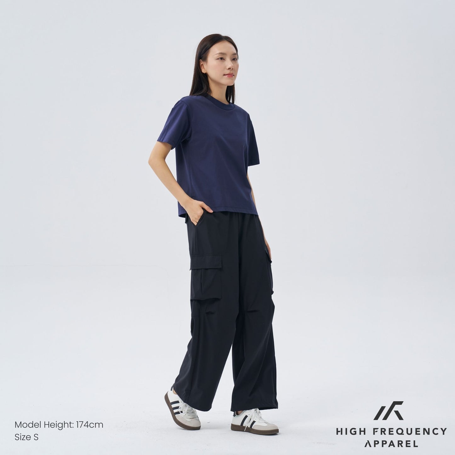 wide straight cargo pants