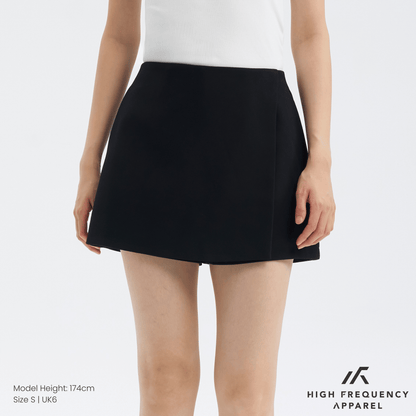 Clean Cut Waistband Flap Skorts with Pocket