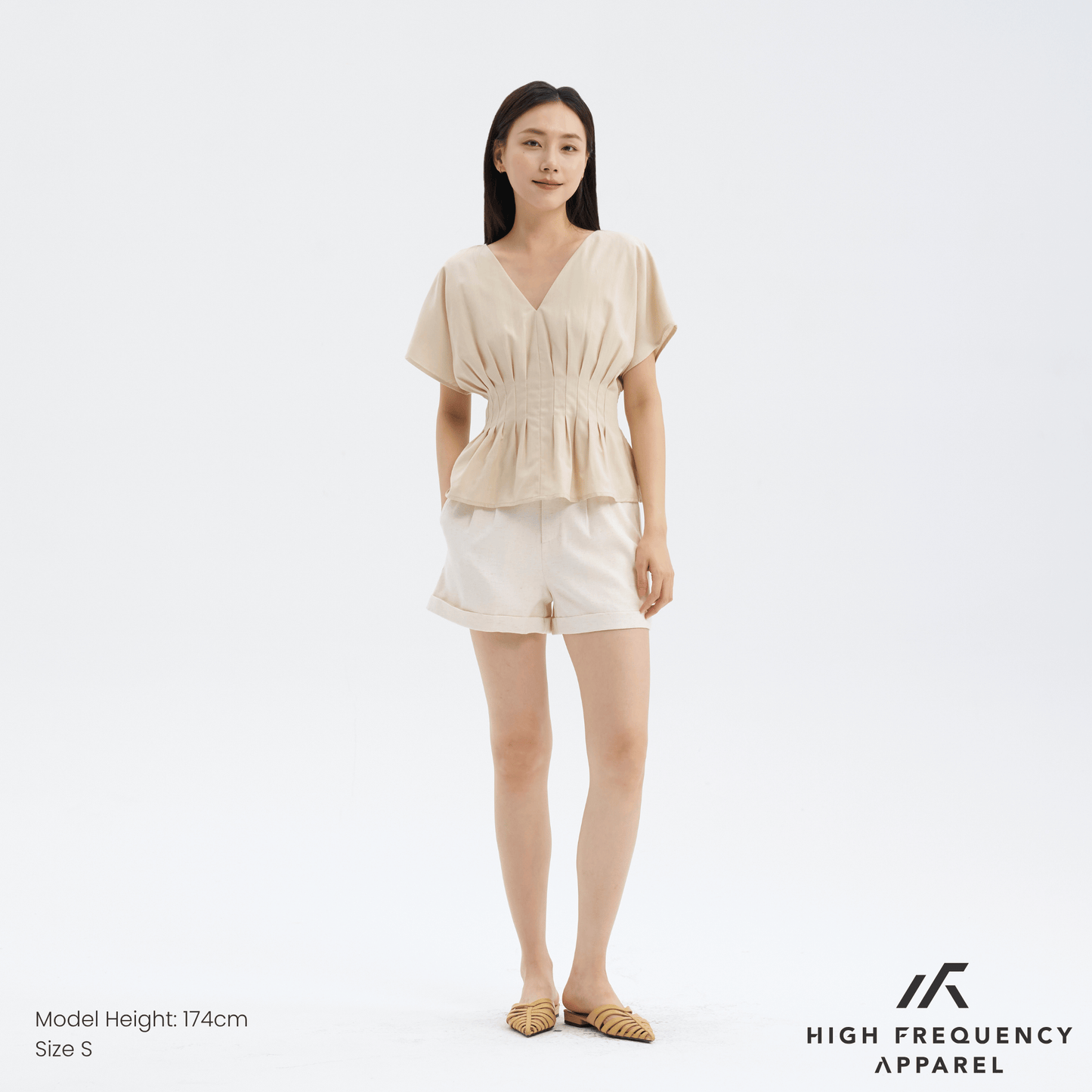 double pleated linen waistband shorts with cuffed hem