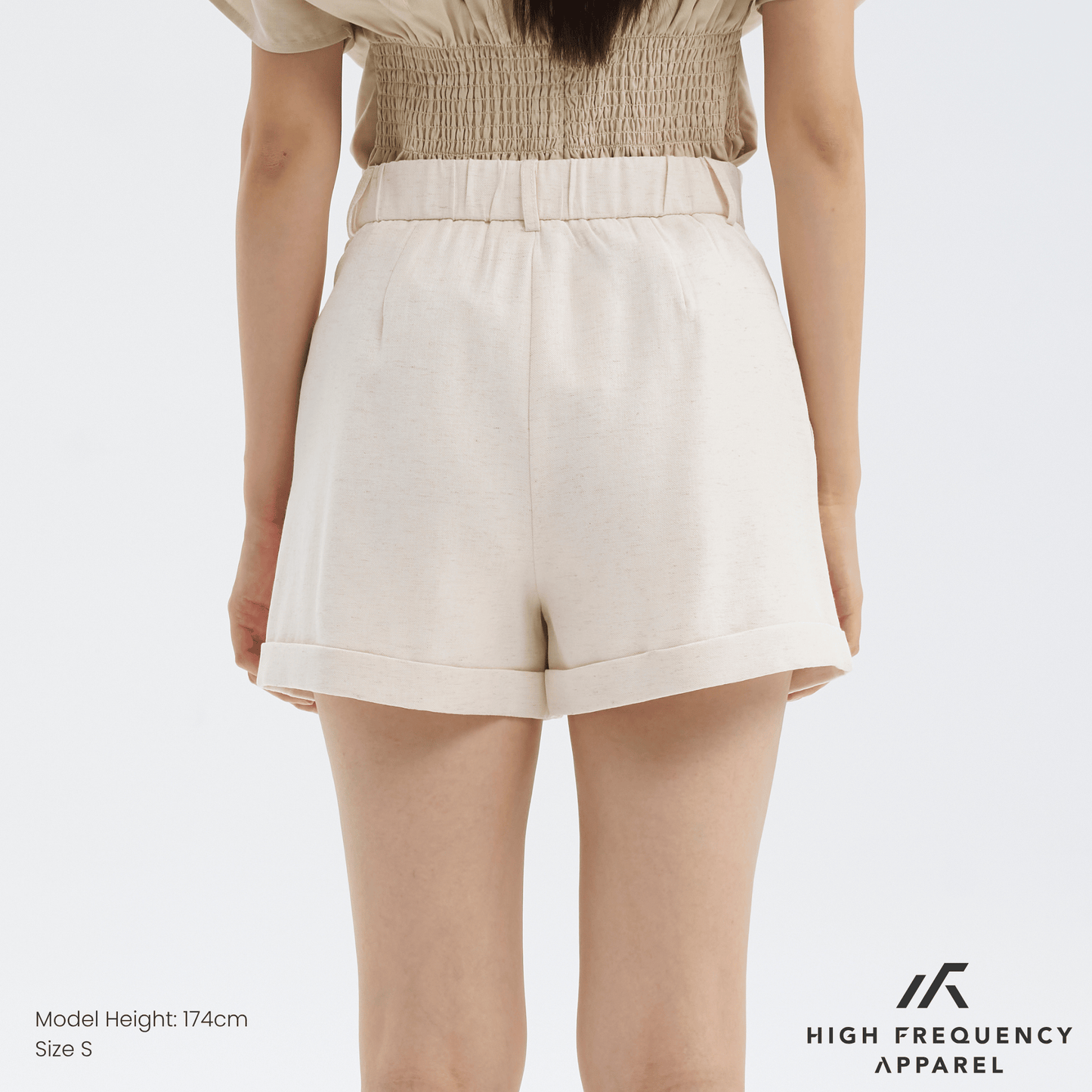 double pleated linen waistband shorts with cuffed hem