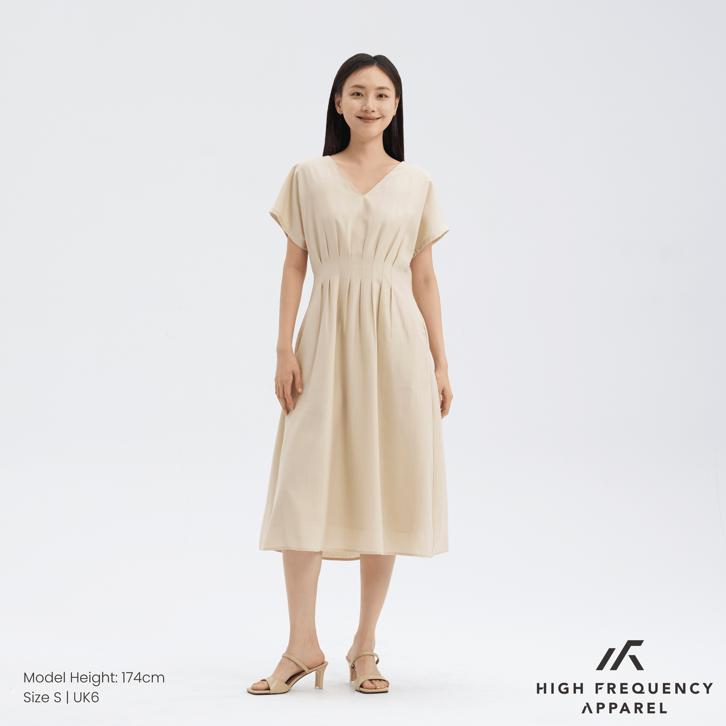 v-neck pintuck sleeved midaxi dress