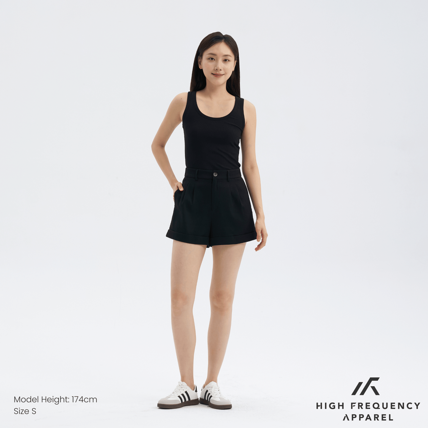 double pleated linen waistband shorts with cuffed hem