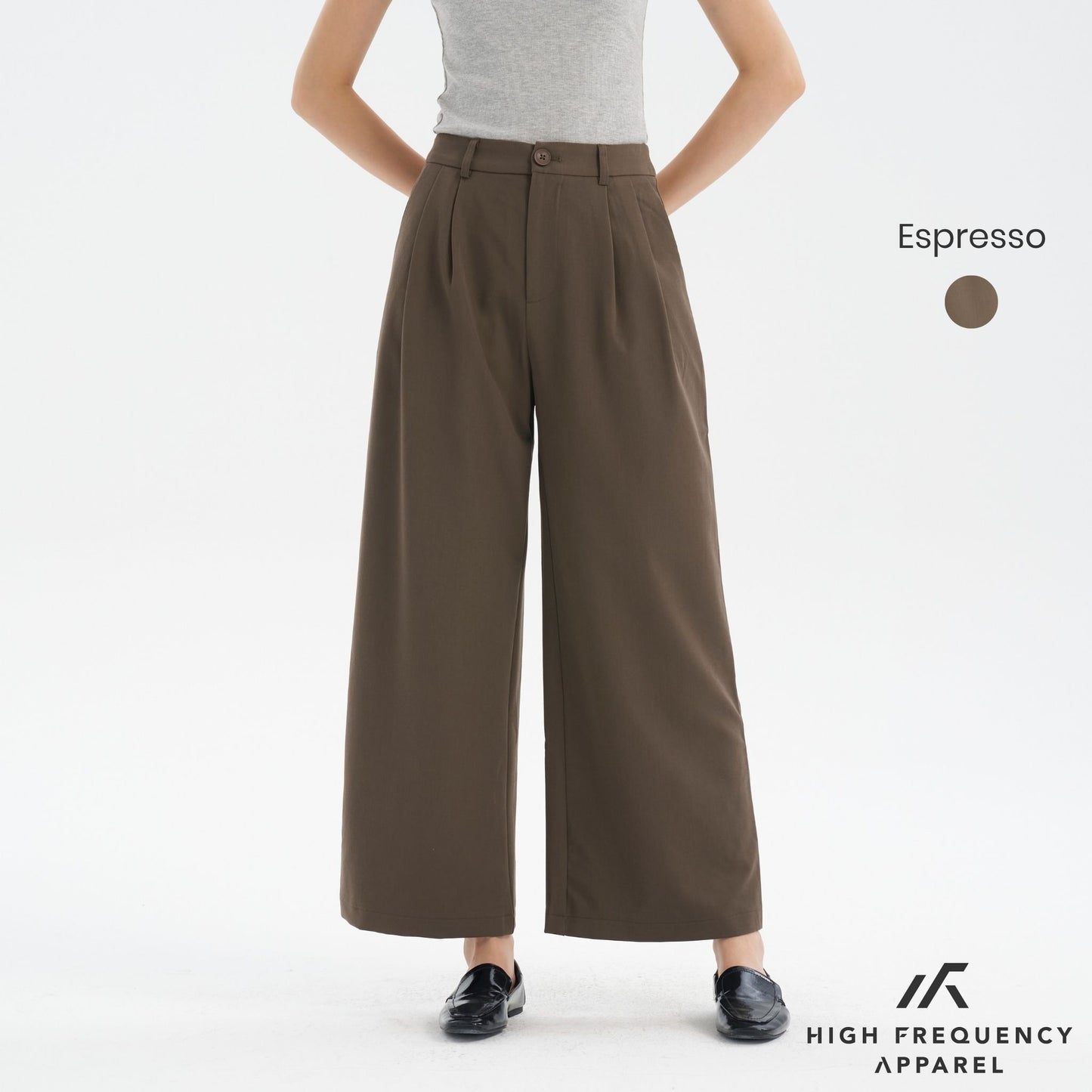 crease-free double pleated trousers