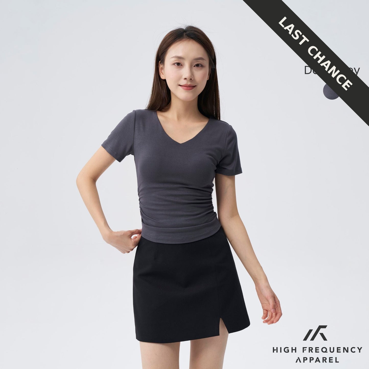 soft stretch v-neck padded ruched tee