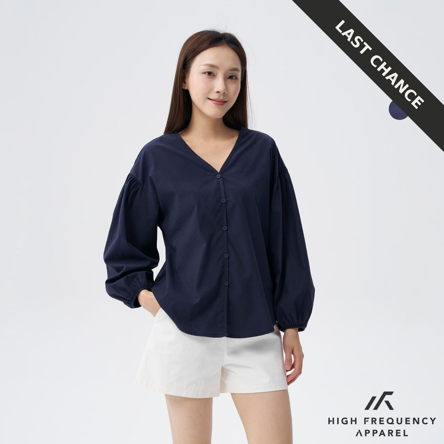 v-neck puffed long sleeve blouse – relaxed fit
